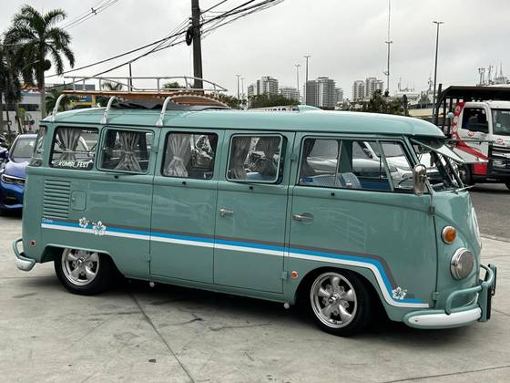VOLKSWAGEN KOMBI 1.2 LUXO 8V GASOLINA 3P MANUAL